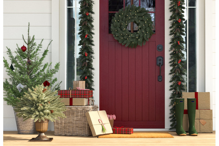 How to Hang a Wreath on Your Door Without Damaging It Wayfair.co.uk